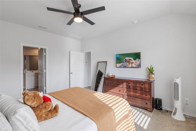 613 Whitecomb Lane, Justin, TX 76247