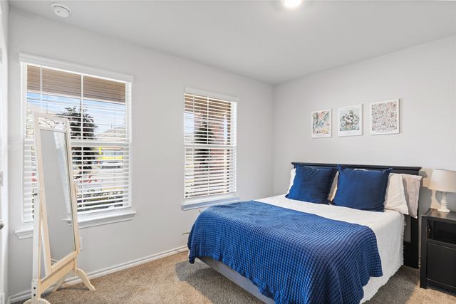 613 Whitecomb Lane, Justin, TX 76247