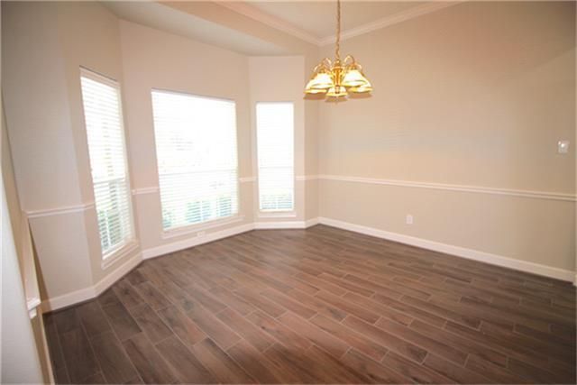 3714 Sheldon Drive, Pearland, TX 77584