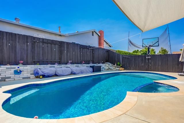 13255 Evanston Dr, Poway, CA 92064