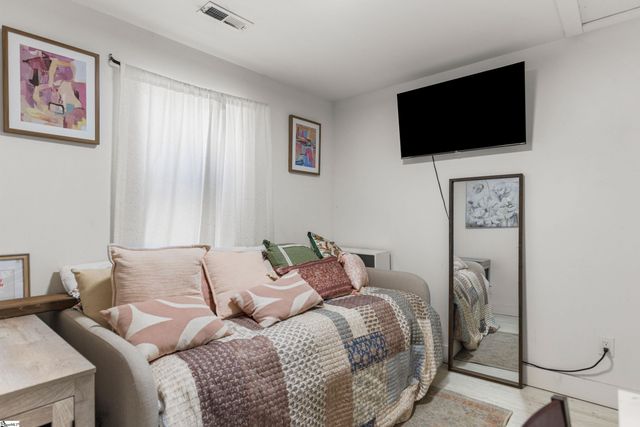 20 Virginia Drive, Woodruff, SC 29388