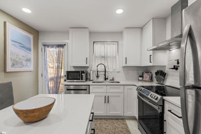 20 Virginia Drive, Woodruff, SC 29388