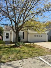 10874 Woods Drive, Ingalls, IN 46048