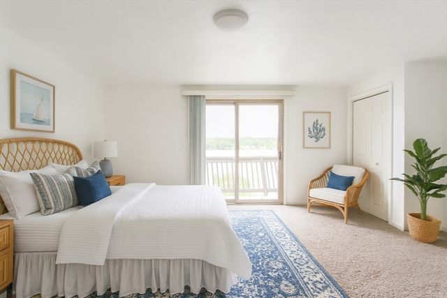 21-22 Beach Drive, West Brookfield, MA 01585