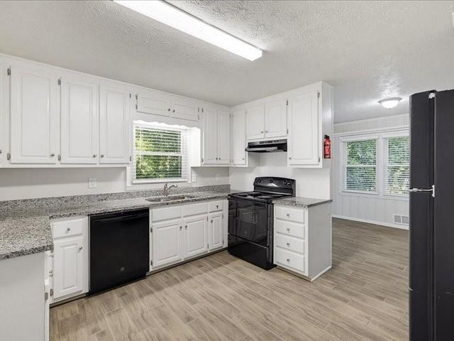 2033 Brannon Drive, Austell, GA 30106