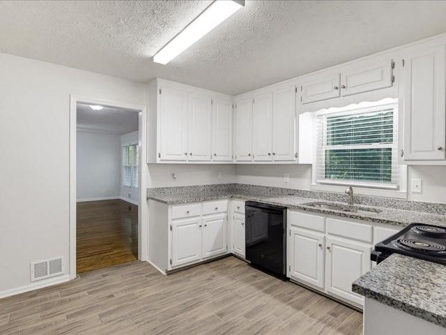 2033 Brannon Drive, Austell, GA 30106