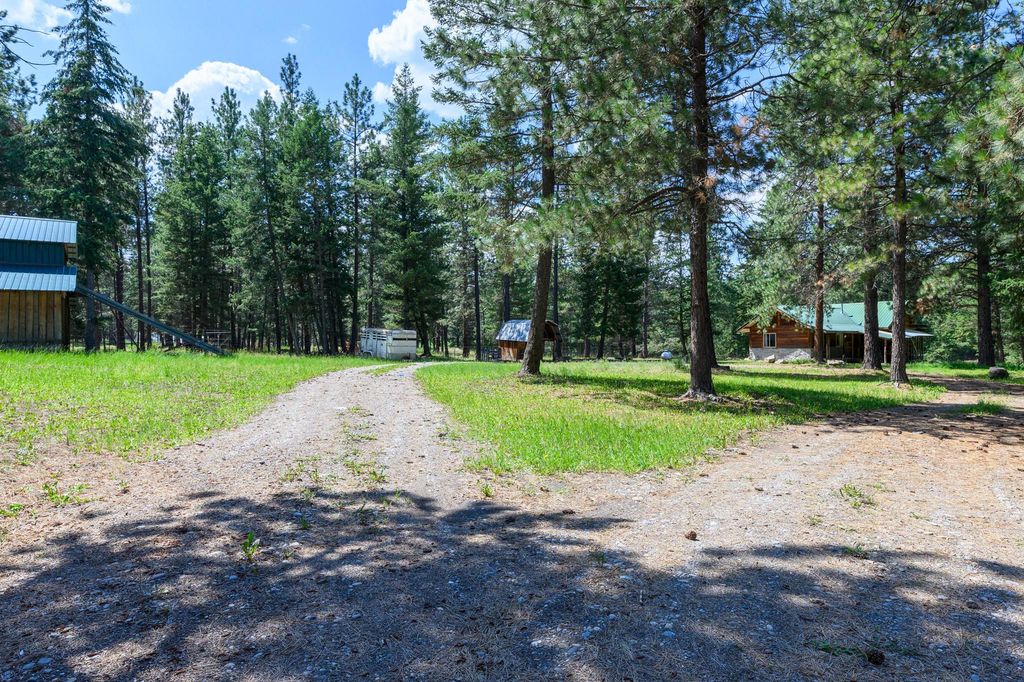 554 Elk Run Drive, Rexford, MT 59930 photo 4