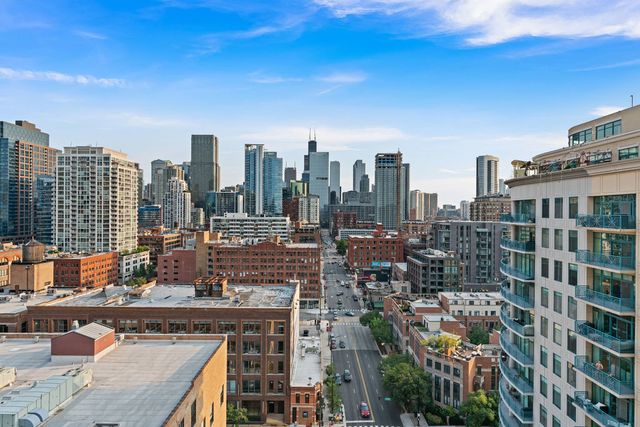 757 N Orleans Street 1511, Chicago, IL 60654