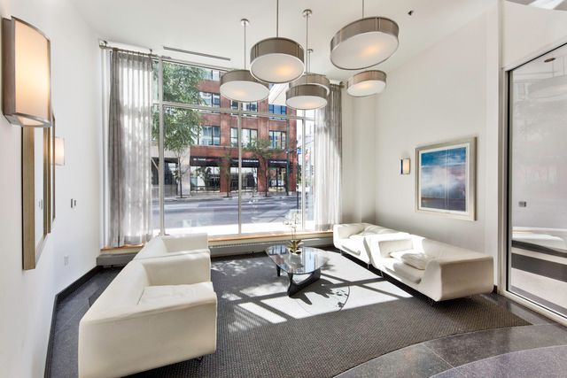757 N Orleans Street 1511, Chicago, IL 60654