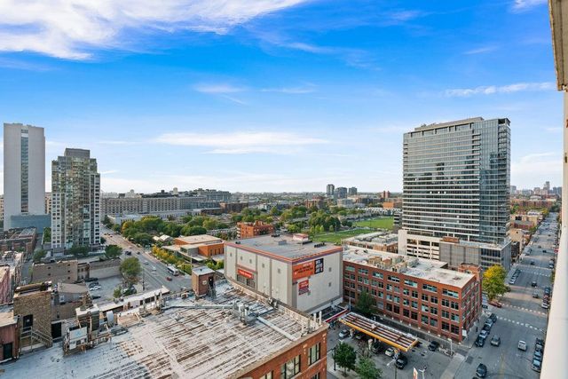 757 N Orleans Street 1511, Chicago, IL 60654