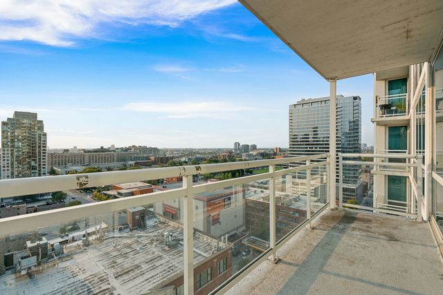 757 N Orleans Street 1511, Chicago, IL 60654