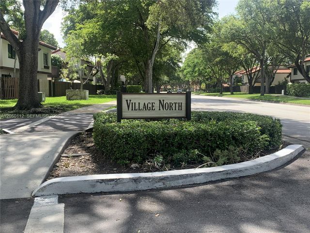 13234 SW 111th Ter 4-1, Miami, FL 33186