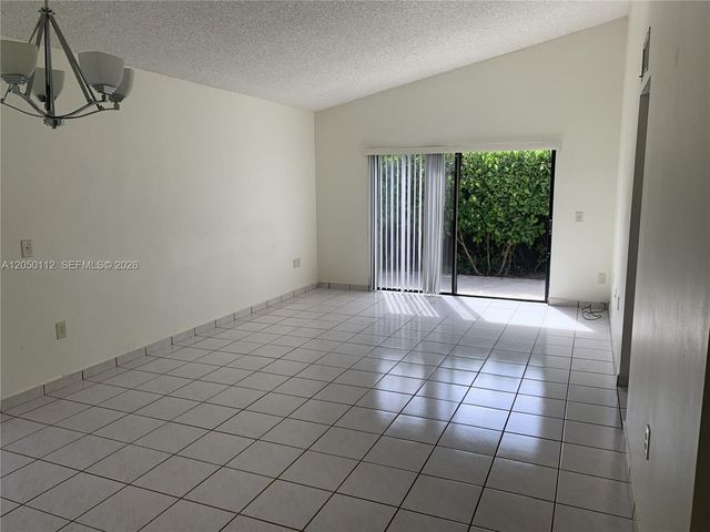 13234 SW 111th Ter 4-1, Miami, FL 33186