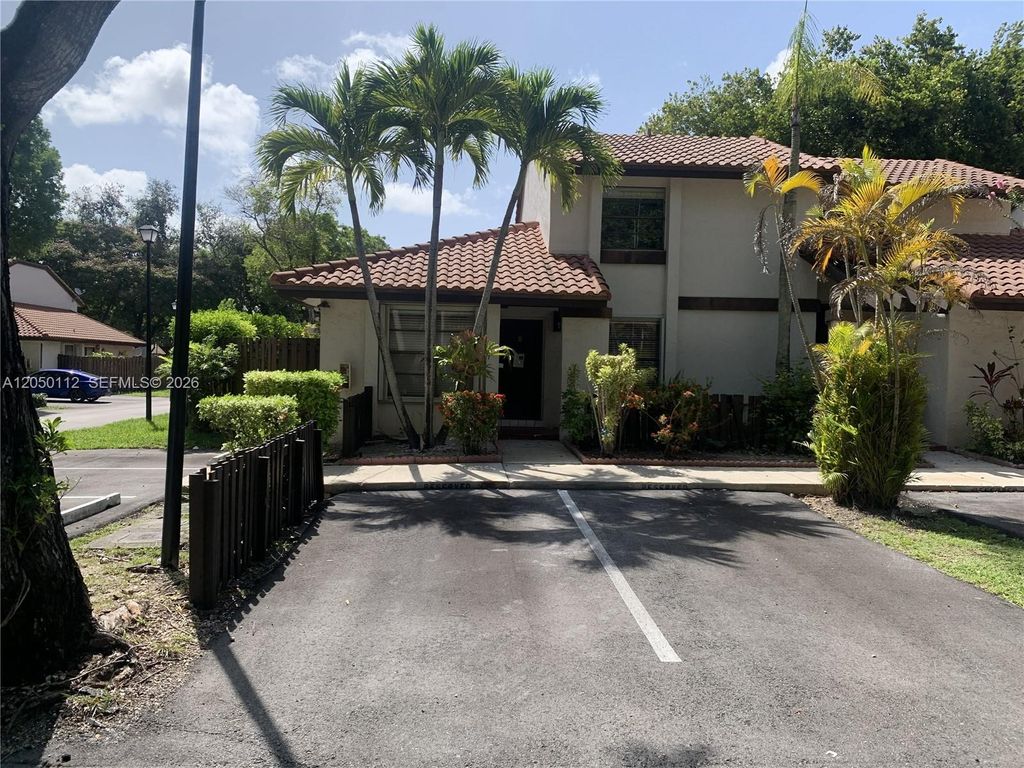 13234 SW 111th Ter 4-1, Miami, FL 33186