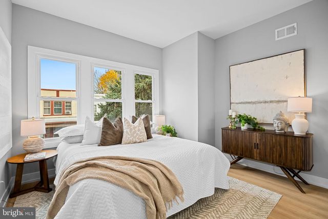 1030 S FRAZIER ST, Philadelphia, PA 19143