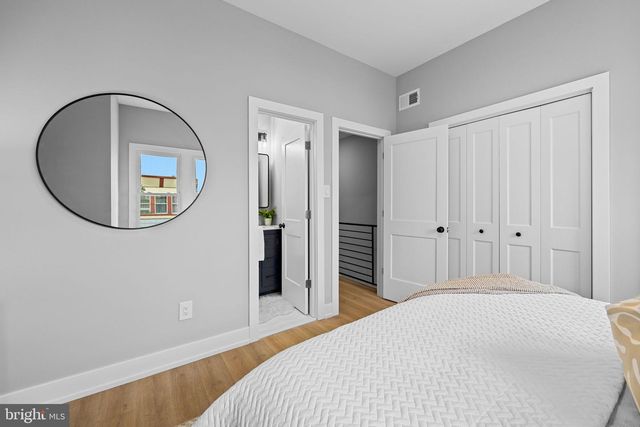 1030 S FRAZIER ST, Philadelphia, PA 19143