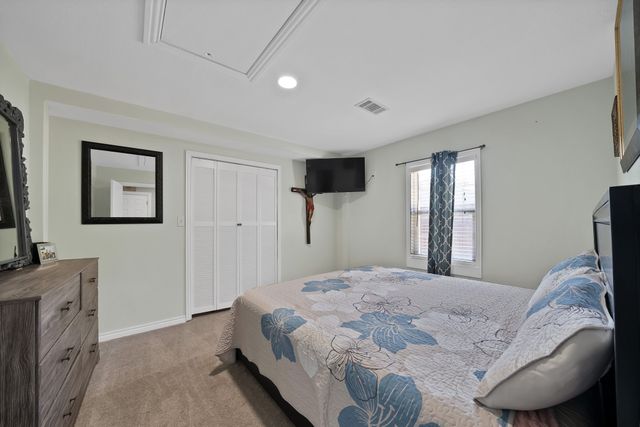 409 Roberts Avenue, Irving, TX 75060