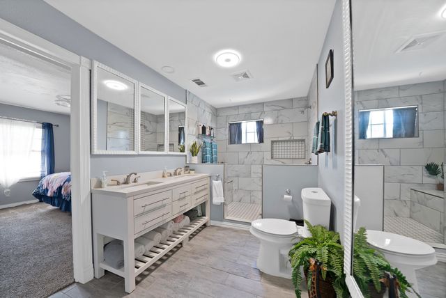 409 Roberts Avenue, Irving, TX 75060