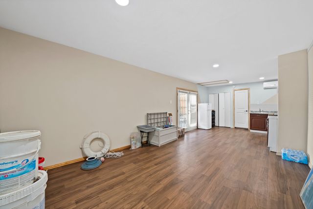 409 Roberts Avenue, Irving, TX 75060
