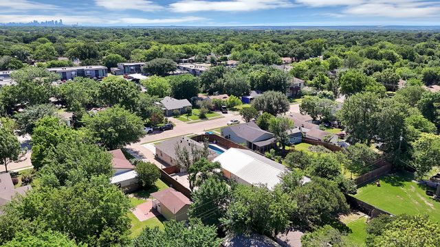 409 Roberts Avenue, Irving, TX 75060