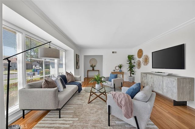 3924 Cerritos, Long Beach, CA 90807