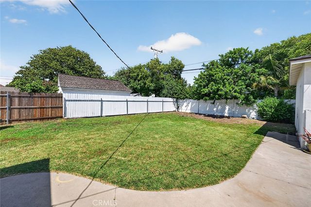 3924 Cerritos, Long Beach, CA 90807