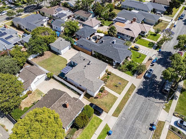 3924 Cerritos, Long Beach, CA 90807
