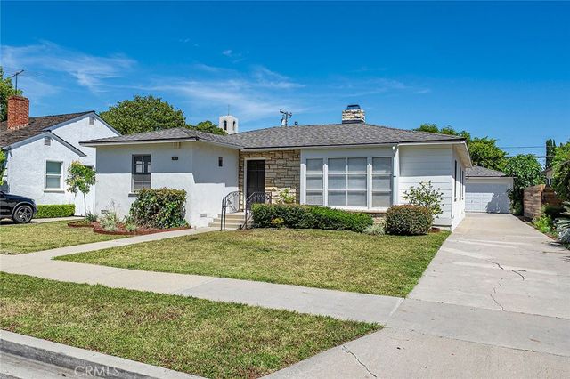 3924 Cerritos, Long Beach, CA 90807