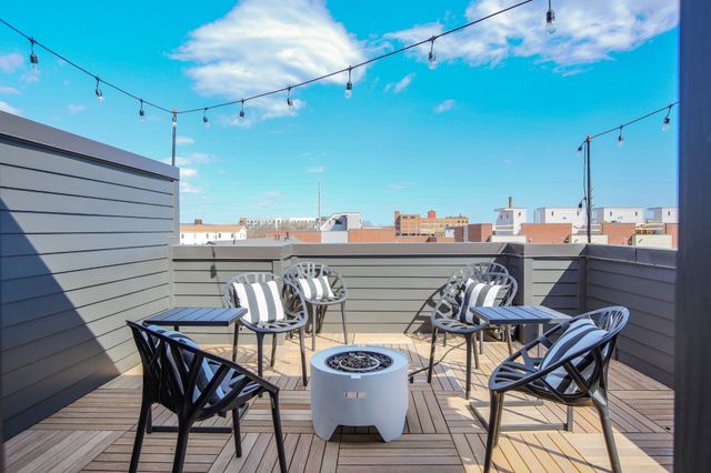 1330 3rd Ave, N, Nashville, TN 37208