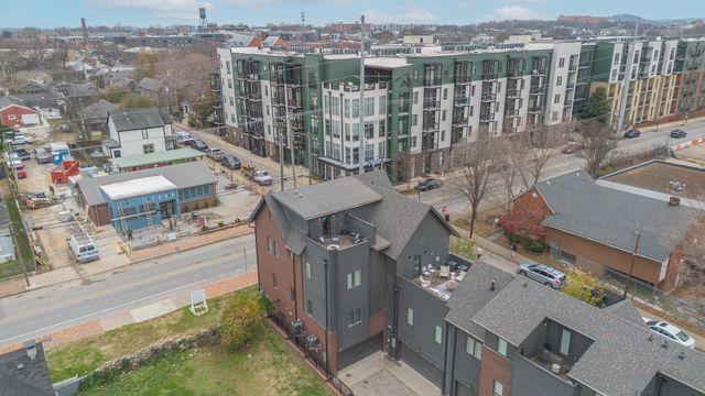 1330 3rd Ave, N, Nashville, TN 37208