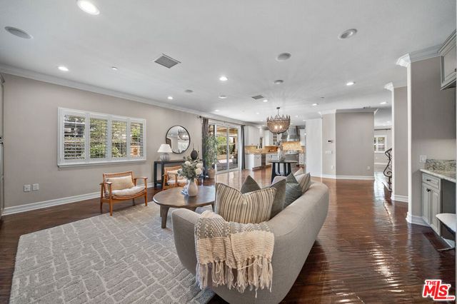 3251 Quail Run Road, Los Alamitos, CA 90720