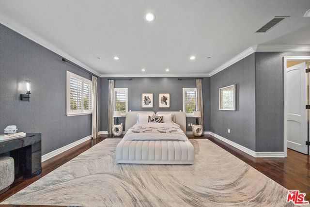 3251 Quail Run Road, Los Alamitos, CA 90720