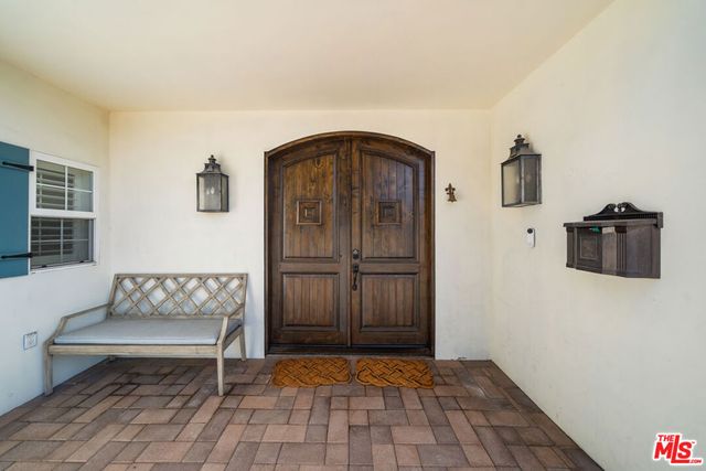 3251 Quail Run Road, Los Alamitos, CA 90720