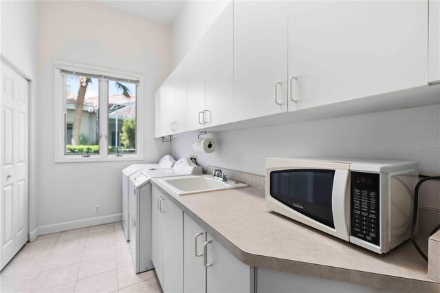 5256 E 88TH STREET, Bradenton, FL 34211
