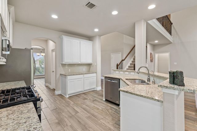 180 Santa Maria ST, Georgetown, TX 78628