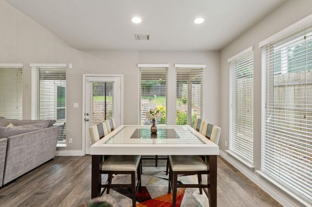 180 Santa Maria ST, Georgetown, TX 78628