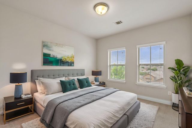 180 Santa Maria ST, Georgetown, TX 78628
