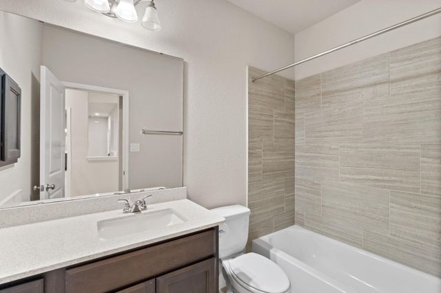 180 Santa Maria ST, Georgetown, TX 78628