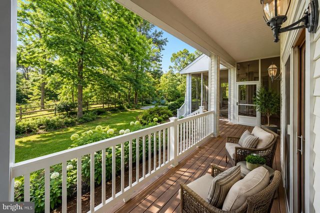 11 HOLLY KNOLL DR, Cape May Court House, NJ 08210