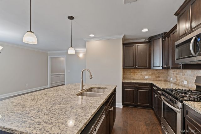 924 Delaney Drive, Prattville, AL 36066