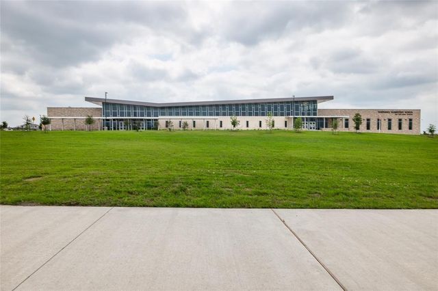 208 Shugart ST, San Marcos, TX 78666