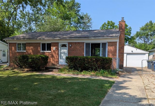 3310 Creek Drive, Ann Arbor, MI 48108