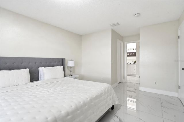 2724 EMERSON LANE, Kissimmee, FL 34743