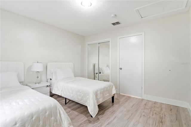 2724 EMERSON LANE, Kissimmee, FL 34743