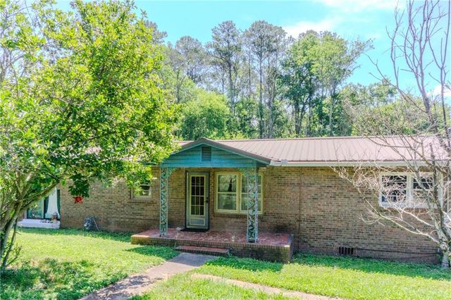 141 Hughes Dairy Road SE, Lindale, GA 30147