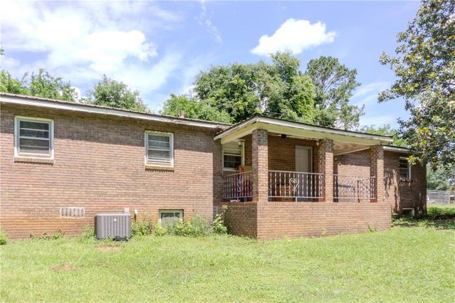141 Hughes Dairy Road SE, Lindale, GA 30147