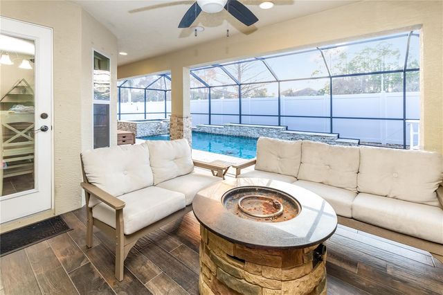 24 POINT OF WOODS DRIVE, Palm Coast, FL 32164