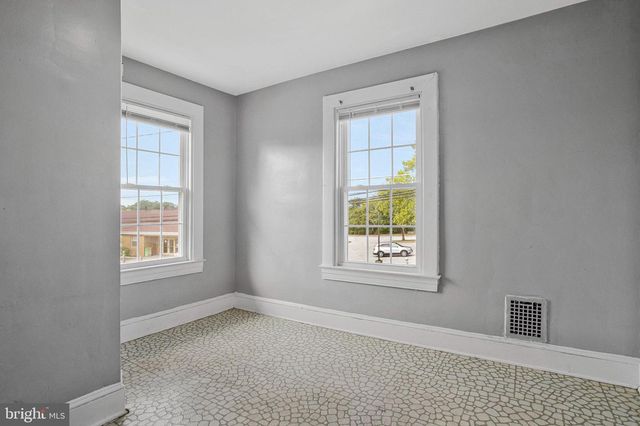 3905 ANNAPOLIS RD, Baltimore, MD 21227