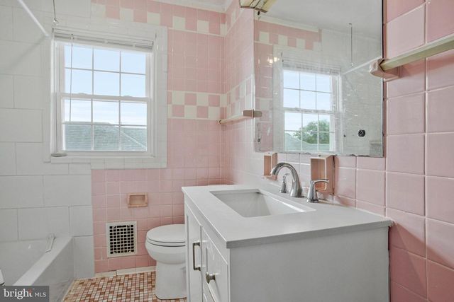 3905 ANNAPOLIS RD, Baltimore, MD 21227