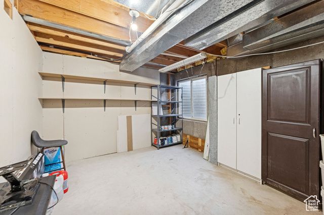 4887 W 8620 S, West Jordan, UT 84081